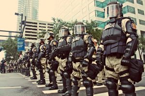 tampa-troops-policestate